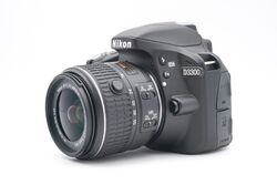 Nikon D3300 Spiegelreflexkamera DSLR AF-S 18-55mm VR G Objektiv | Refurbished