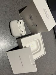 GEBRAUCHT - Apple AirPods Pro mit Kabellosem Ladecase - Weiß