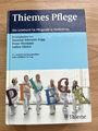 THIEMEs Pflege (kleines Format): Das Lehrbuch für Pflege... | Buch | Zustand gut