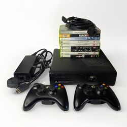 Microsoft Xbox 360 Slim 250GB Konsole Bundle mit 9 Spielen, 2 Controllern getestet