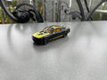 Hot Wheels 2010 Ford Mustang GT, Loose/Lose, Schwarz/Gelb, Modell, Spielzeugauto