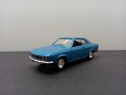 Welly Opel Manta A blau Modellauto mit Rückzugmotor