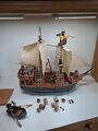 Playmobil Großes Piratenschiff mit Figuren