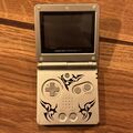 Nintendo Game Boy Advance SP Tribal Limited Edition Silber Handheld-Spielkonsole