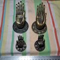 Buddha Hand aus MESSING, Möbelgriff ,Handtuchhalter ,Mudra, Schubladen Griff, 