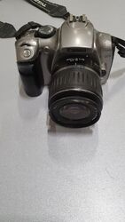 Canon EOS 300D 6,3 MP digitale Rebellenkamera mit Zoomobjektiv 18–55 mm gebraucht funktionsfähig