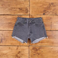 Vintage Levi's Jeansshorts 28 Levis 501 roher Saum hergestellt in den USA 80er Jahre Damen Medium