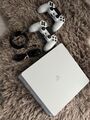 Sony PlayStation 4 Slim 500GB Spielekonsole - Weiß White Mit 2 Controller