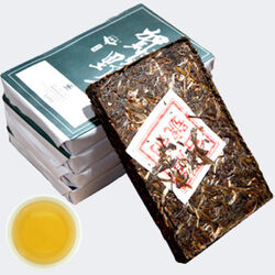 Frühling cha Puer Tee Ziegel Wilde Bäume Pu-erh Tee Yunnan Grüner Tee 200g