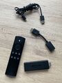 Amazon Fire TV Stick (2. Gen) mit Alexa-Sprachfernbedienung (1. Gen) - Schwarz