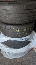 4 Sommerreifen Michelin E.Primacy 235/45 R18 98V T2, passend f.Tesla Model 3 u.anur 1250km Laufleistung