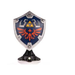 The Legend of Zelda Breath of the Wild PVC Statue Hylian Shield Collector's Edit