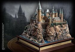 Noble Collection Harry Potter Hogwarts Castle
