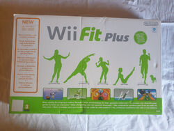 Wii Fit Plus-Weißes Balance Board Bundle (Nintendo Wii, 2009)