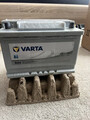 Varta 12V 77Ah 780A/EN Autobatterie Silver Dynamic E44 Starterbatterie