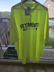 Vetements Oversize T-shirt Größe L Neongelb