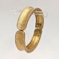 Vintage Armband Monet Design signiert Goldfarben Metall Ø 5,5 cm ca.1960er Jahre