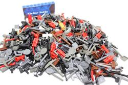 Lego (c) 25x Werkzeuge - Hammer, Säge, Besen, Schaufel - MIX - Figurenzubehör