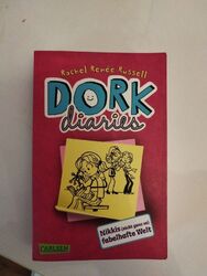 Dork Diaries 01: Nikkis (nicht ganz so) fabelhafte Welt von Rachel Renée Russell