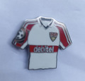 VFB Stuttgart  Trikot Pin mit debitel Werbung 2000 /2001 U I Cup  Shirt ?? home