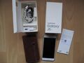 Samsung Galaxy J5 Smartphone in original Verpackung + Lederetui, (Ohne Simlock)