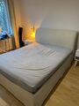 bett 160x200 mit matratze, Kopteil und lattenrost / Zu Verschenken