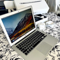 Silber 13 Zoll Apple MacBook Air - Modell A1466 - LED-Hintergrundbeleuchtung Breitbild Laptop