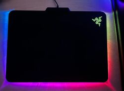 Razer Firefly Cloth Edition RGB Gaming Mousepad