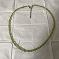 Peridot Kette mit 925 Silber Verschlüß. 