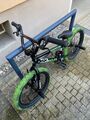 Gebrauchtes BMX - 20 zoll freestyle - schwarz-grün - Unisex Kinder