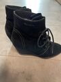 Tamaris Wildleder Keilabsatz Stiefeletten Größe 37 Schwarz Ankle Boots wie Neu