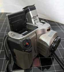 CANON DM-MV1E mini DV Camcorder