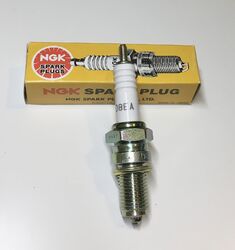 2x NGK D8EA Zündkerze 2120 Plug Bougie candela d'accensione la bujía