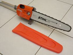 STIHL KombiSystem Hochentaster HT-KM 30cm Kettensäge 126cm für Baumschnitt