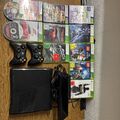 Xbox 360 mit kinect und 2 Controller incl. 12 Spiele.