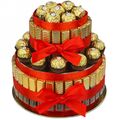 Torte aus Ferrero Rocher und Merci schokolade - süßigkeiten box Geburtstag