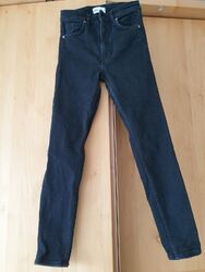 Damen Jeans ZARA, Gr. 38, Langbein, schwarz, getragen, Taschen