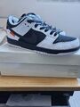 Nike X Tightbooth Dunk Low SB 42.5