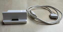 APPLE A1352 Dockingstation iPad 1/2/3 30 Pin Audio 3.5 Buchse Ladestation Dock