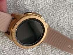 Samsung Galaxy SM-R810 42mm Rose-Gold Gehäuse Rosa Silikon Armband -...