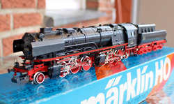 Märklin 3102 gepfl. Dampflokomotive BR 53 der DRG, BORSIG, Delta-DIGITAL  in OVP