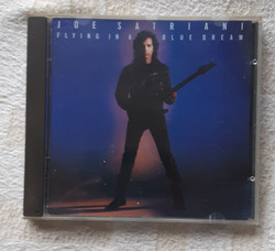 Joe Satriani - Flying in a Blue Dream 1989 Near New Condition