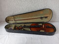 Alte Geige Violine mit Bogen  ca. 55,0 cm / Korpus ca. 33,5 cm