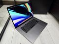 Apple MacBook Pro Retina 16“ 2019 - 2TB SSD 32GB Ram 2,4GHz 8-Core i9 5500M 8GB