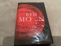 Roter Mond von Benjamin Percy - signiert, datiert 1./1. HB - Nummer 15 von 260