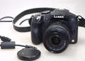 Panasonic Lumix G DMC-G6 Digitalkamera + Lumix G Vario 14-42mm f/3,5-5,6 Obj.