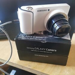 Samsung Galaxy Camera EK-GC 100