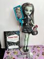 B#6 Monster High Frankie Stein First Wave Puppe mit allem was abgebildet ist Ex-Zustand