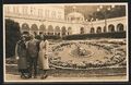 Foto-AK Herr mit Zwei Damen an der Blumenuhr 1933 