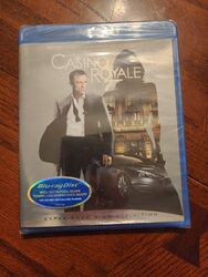 Casino Royale - Blu-ray - 007 James Bond Movie w/ Daniel Craig - New Sealed